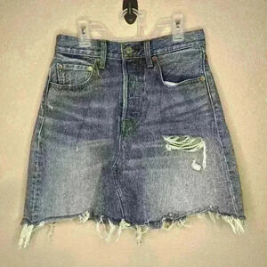 Levi Strauss & Co high waisted 5 button Denim Distressed Mini Skirt Size 27 mini